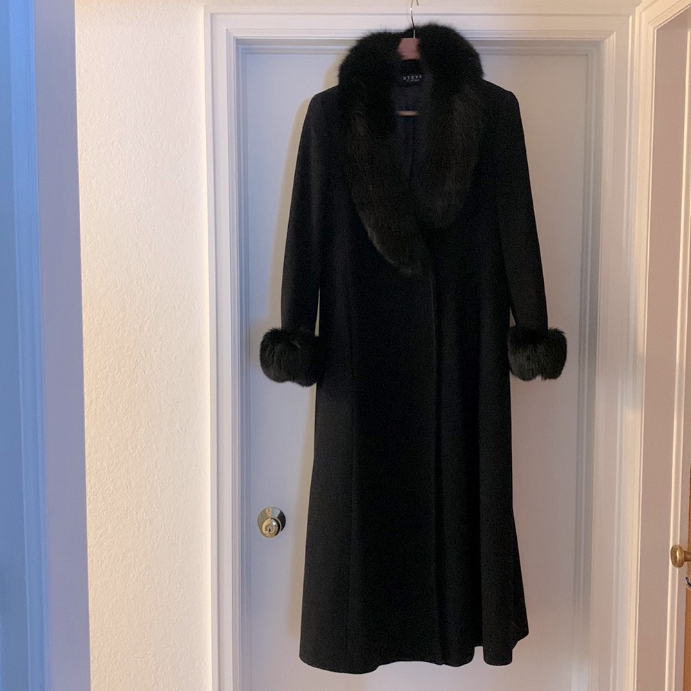 Steve by Searle long wool coat with fox trim